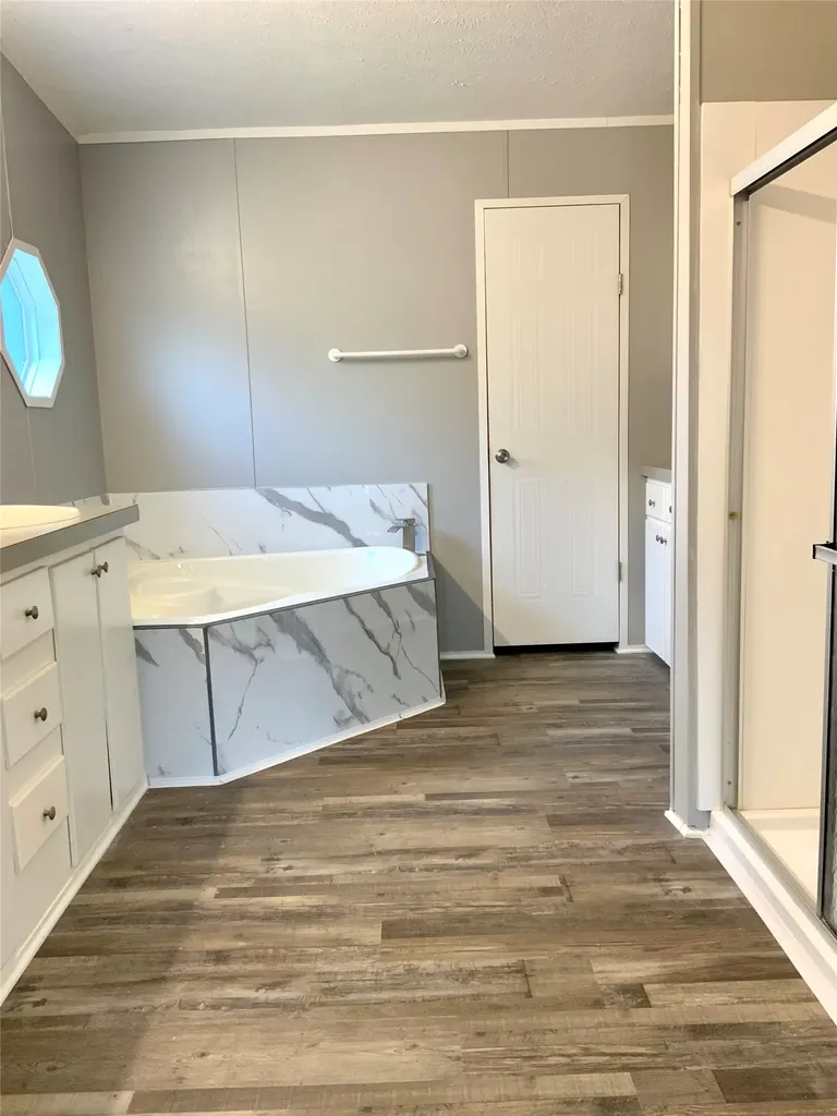801 County Road 213 Venus TX 76084