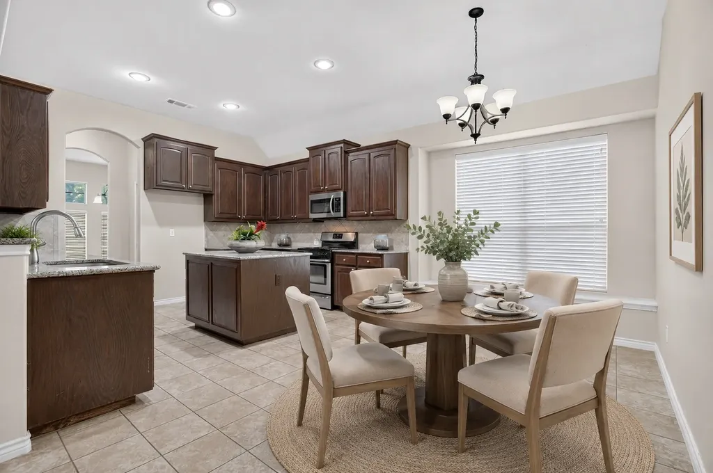 1500 Wren Street Desoto TX 75115