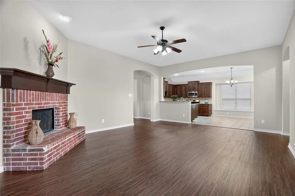 1500 Wren Street Desoto TX 75115