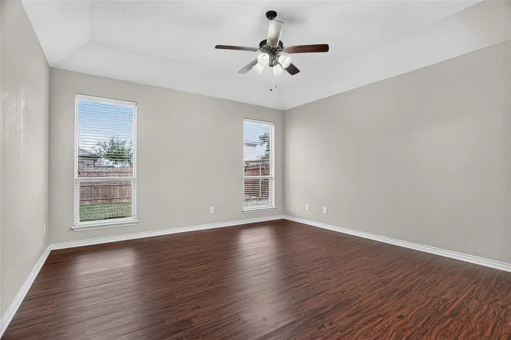 1500 Wren Street Desoto TX 75115