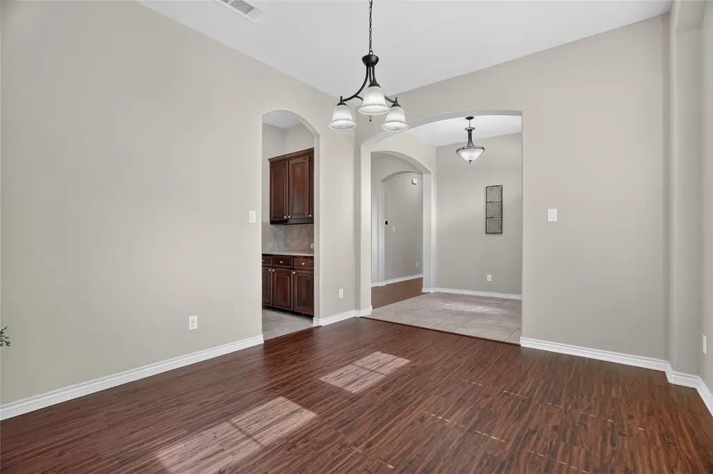 1500 Wren Street Desoto TX 75115
