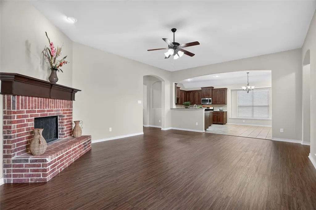 1500 Wren Street Desoto TX 75115