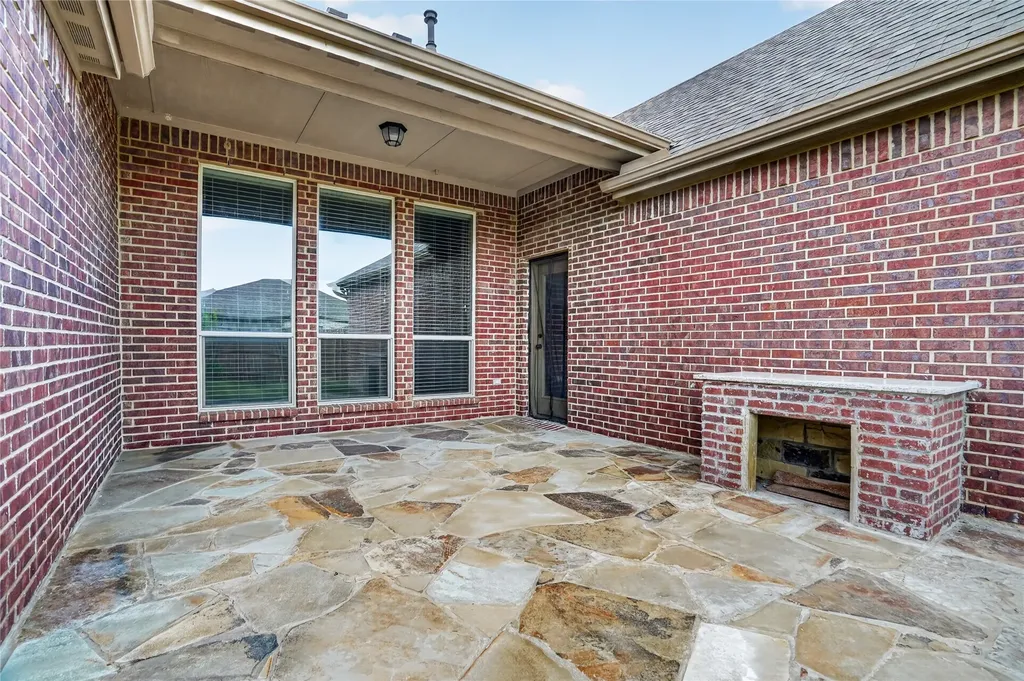 1500 Wren Street Desoto TX 75115