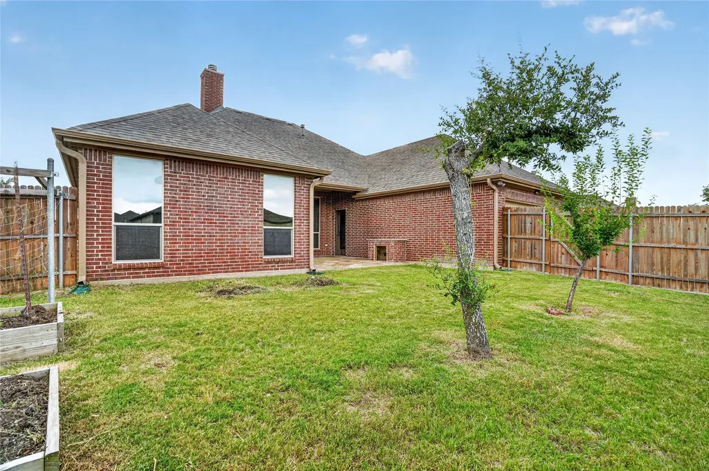 1500 Wren Street Desoto TX 75115