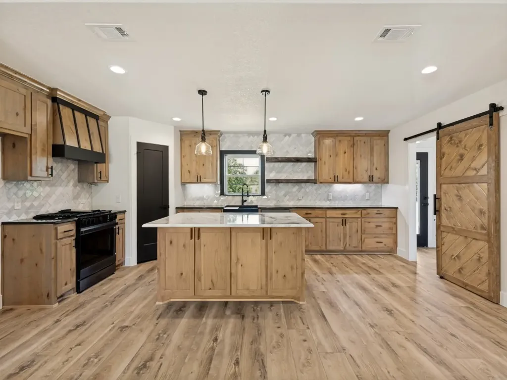 271 Rolling Ranch Boulevard Alvord TX 76225