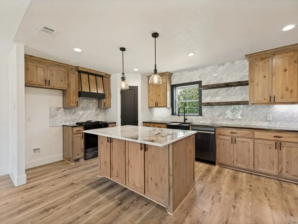 271 Rolling Ranch Boulevard Alvord TX 76225
