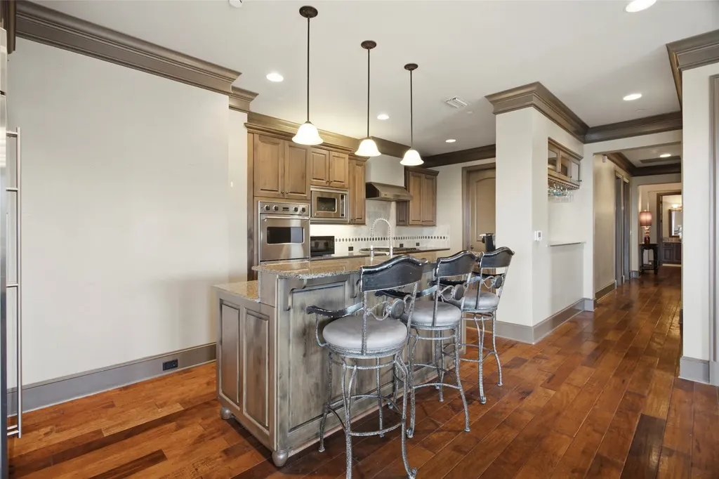 501 Samuels Avenue Fort Worth TX 76102