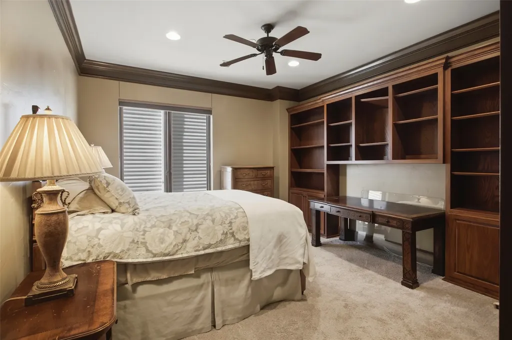 501 Samuels Avenue Fort Worth TX 76102