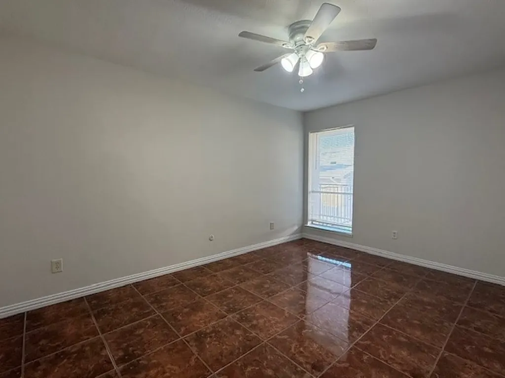 12802 Midway Road Dallas TX 75244