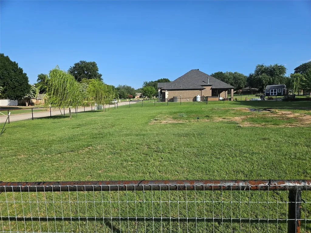 103 Heritage Place Glen Rose TX 76043