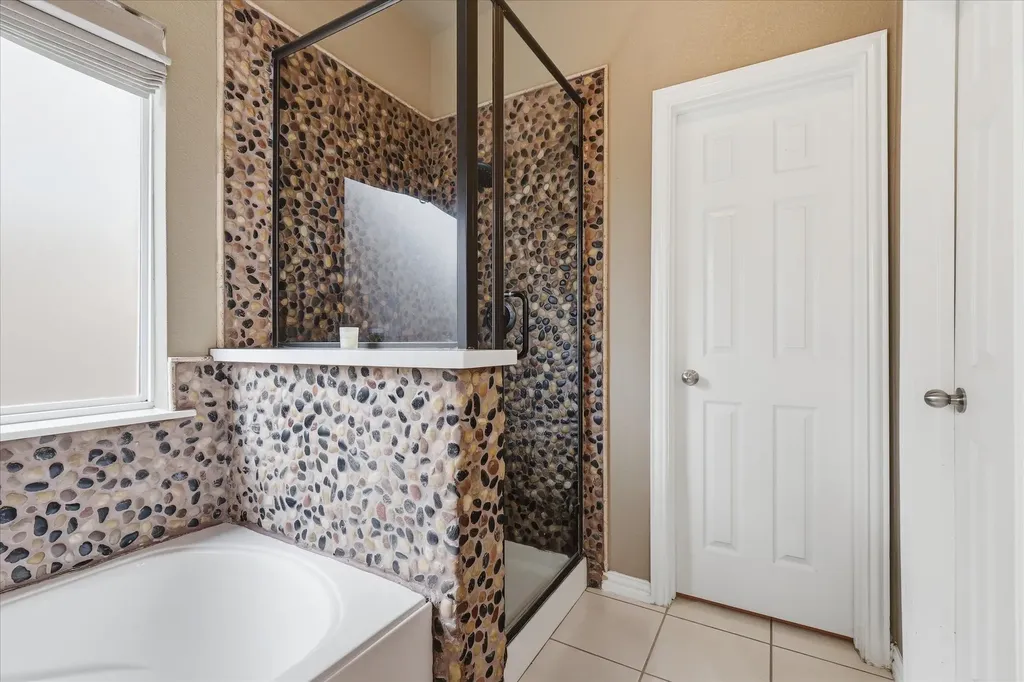523 Clancy Lane Lake Dallas TX 75065
