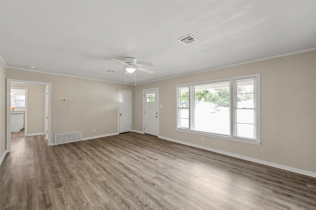 609 N Norma Drive Lacy Lakeview TX 76705