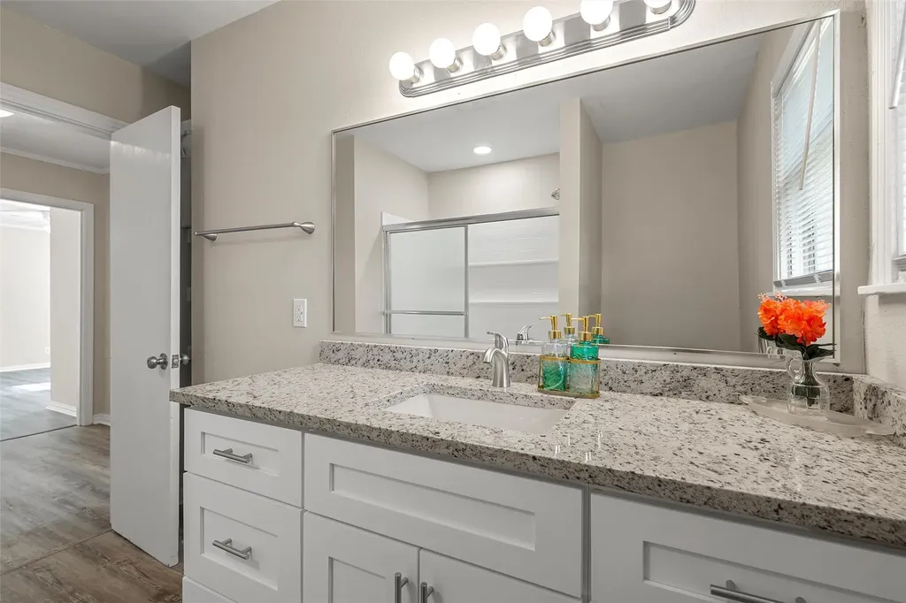 609 N Norma Drive Lacy Lakeview TX 76705