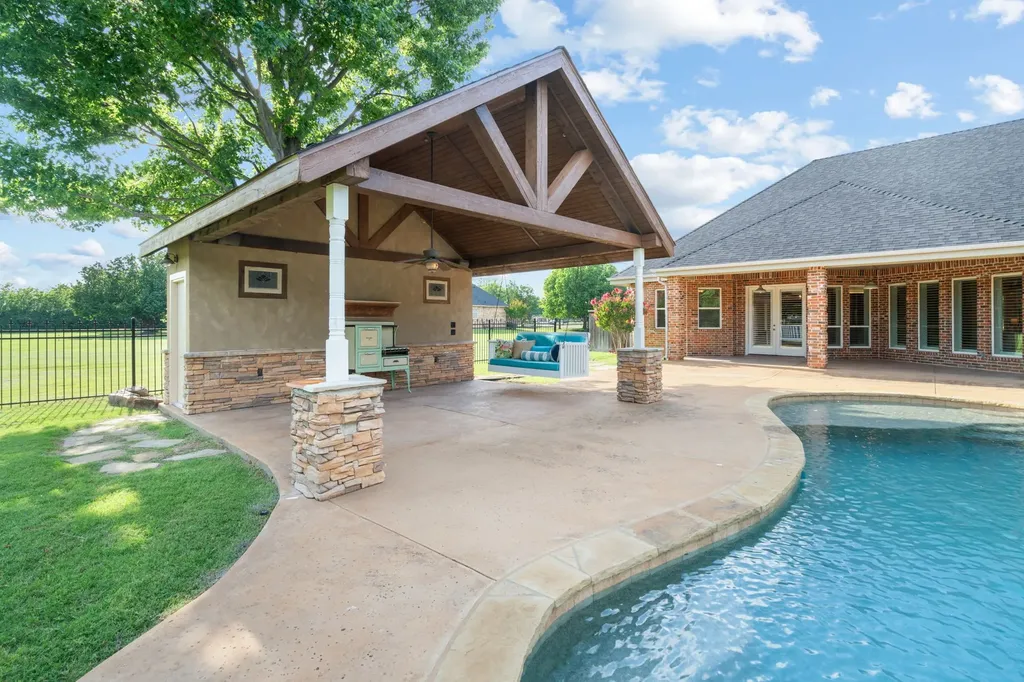 2505 Winthrop Hill Road Denton TX 76226