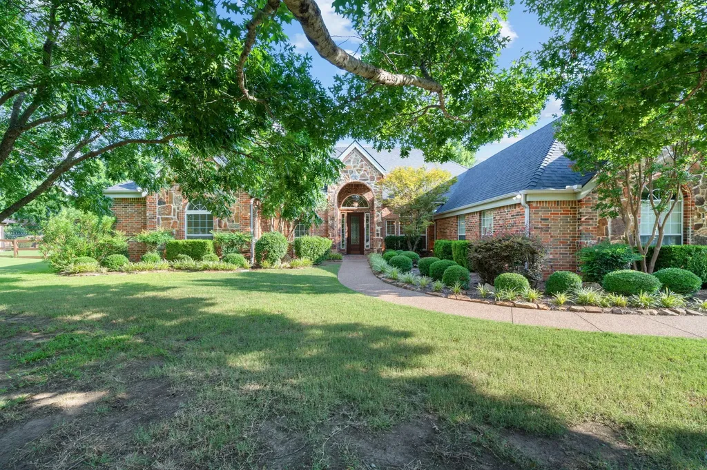 2505 Winthrop Hill Road Denton TX 76226