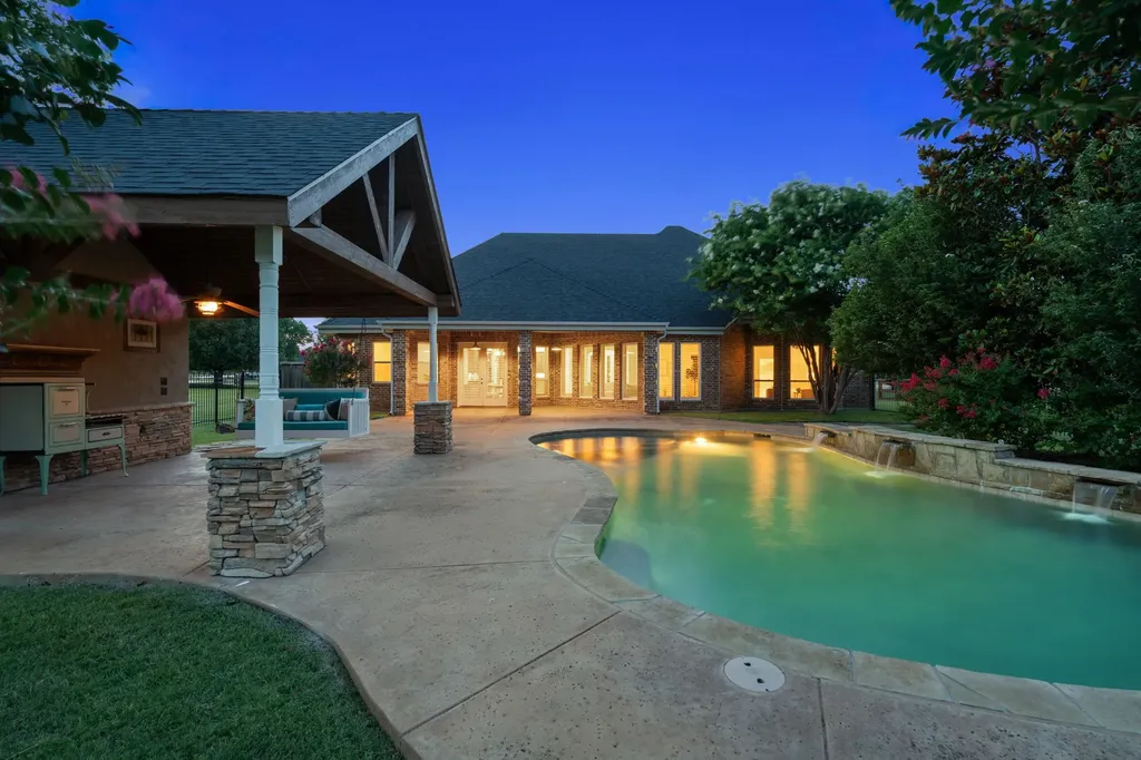 2505 Winthrop Hill Road Denton TX 76226