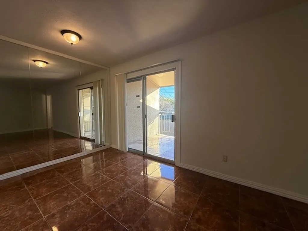 12802 Midway Road Dallas TX 75244
