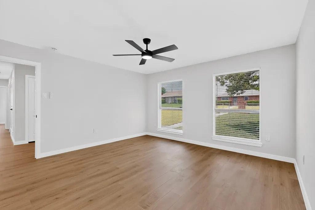 1516 Duet Drive Dallas TX 75241