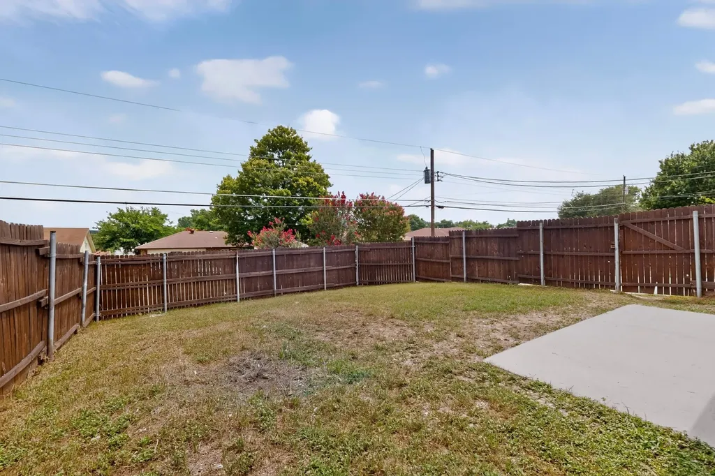 1516 Duet Drive Dallas TX 75241