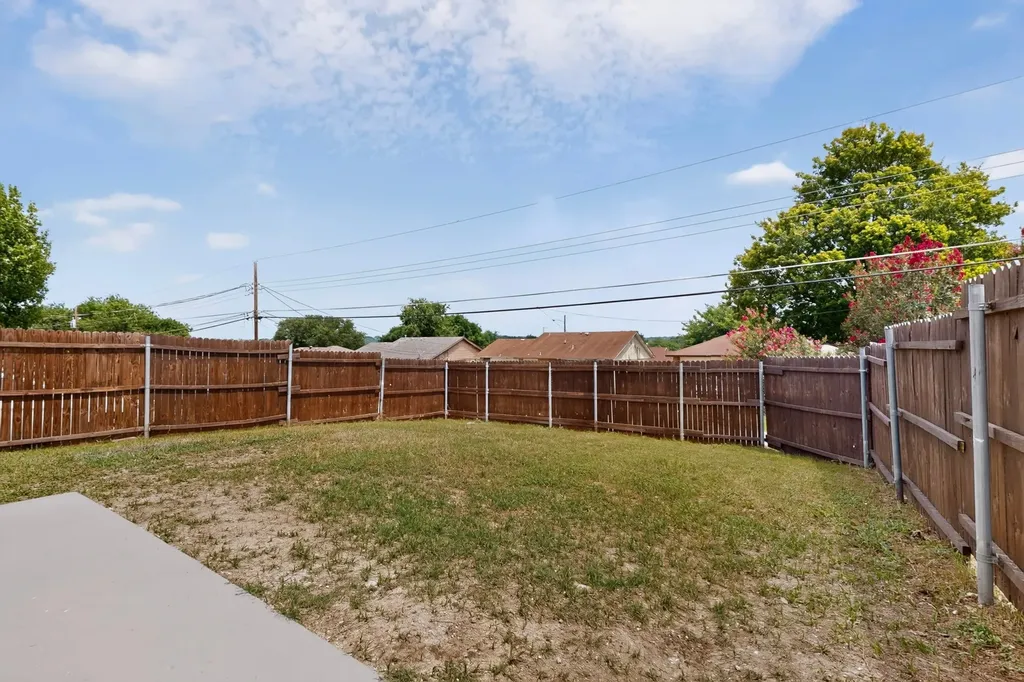 1516 Duet Drive Dallas TX 75241