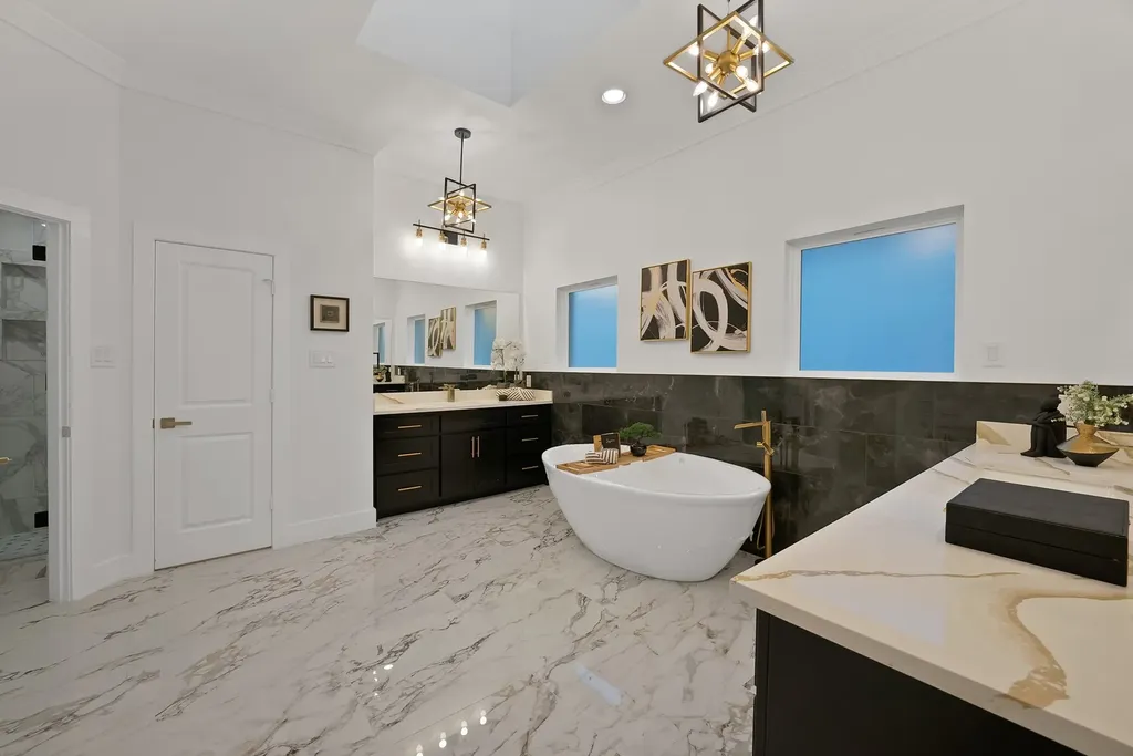 1913 Crockett Circle Irving TX 75038