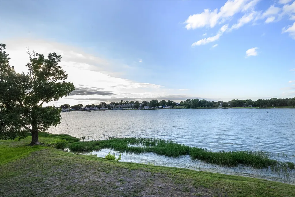 313 Scenic Drive Heath TX 75032