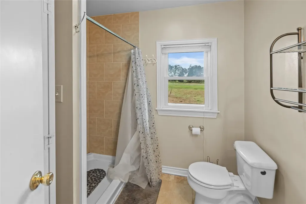 16912 Fm 44 Avery TX 75554