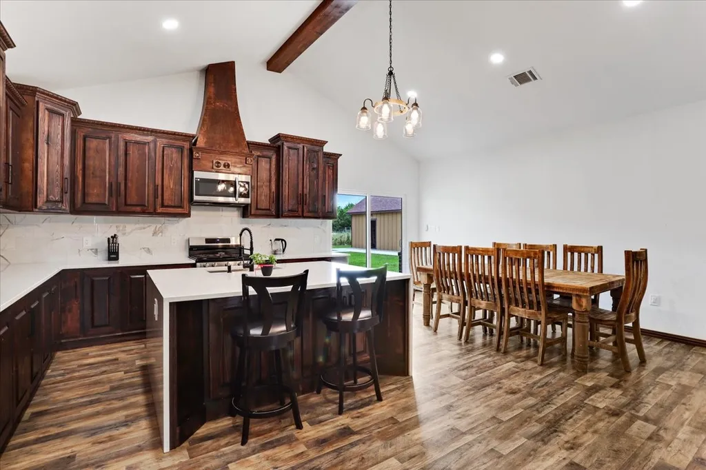 4248 N Fm 273 Ivanhoe TX 75447