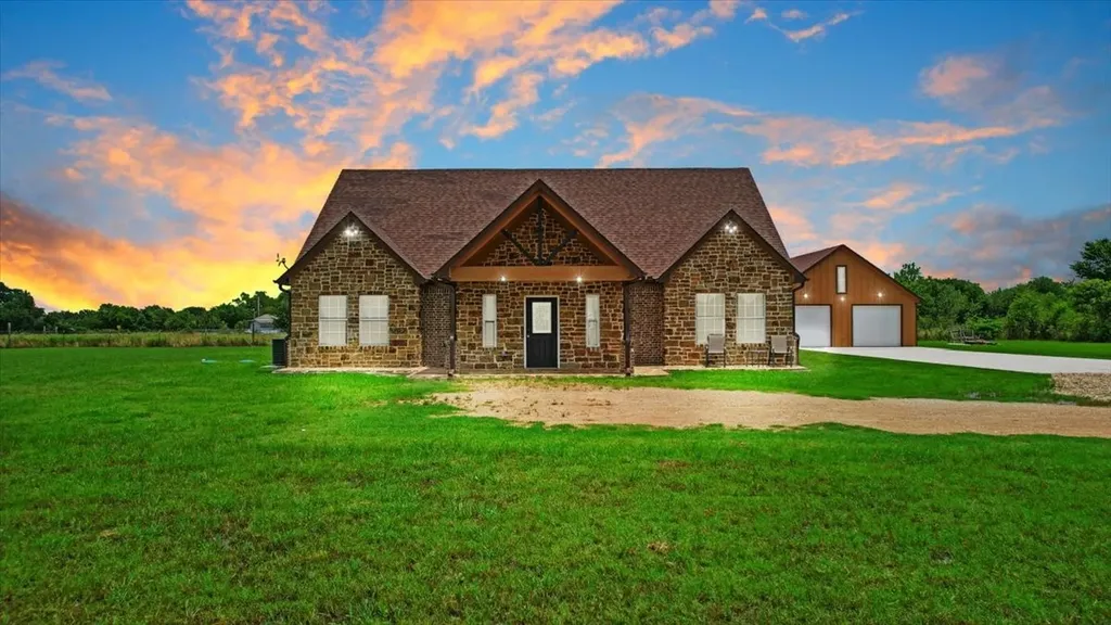 4248 N Fm 273 Ivanhoe TX 75447
