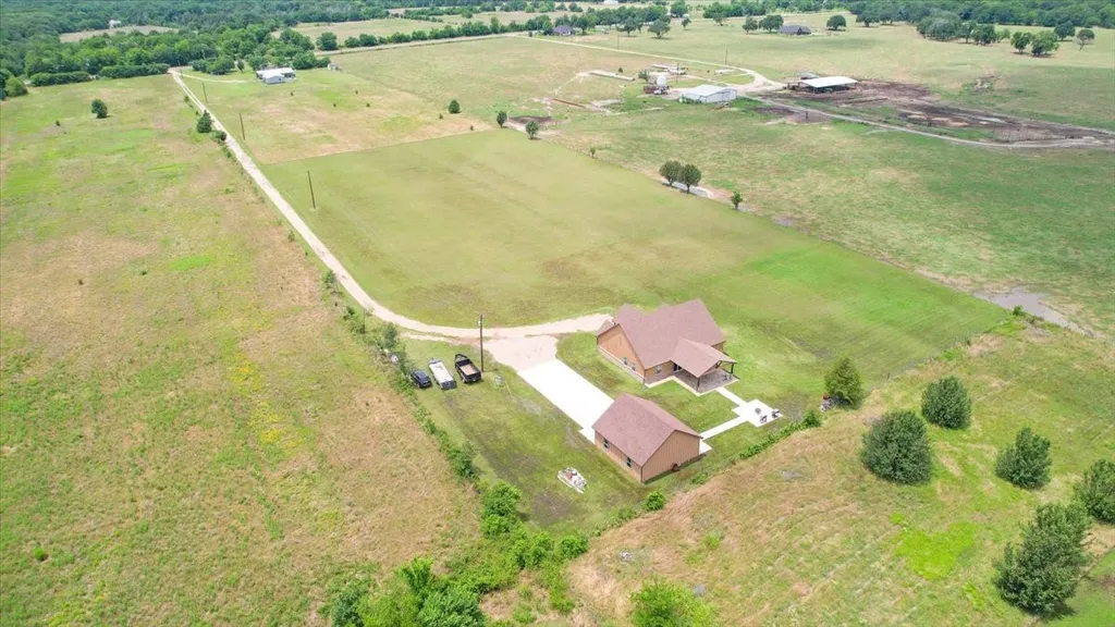 4248 N Fm 273 Ivanhoe TX 75447