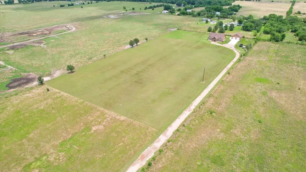 4248 N Fm 273 Ivanhoe TX 75447