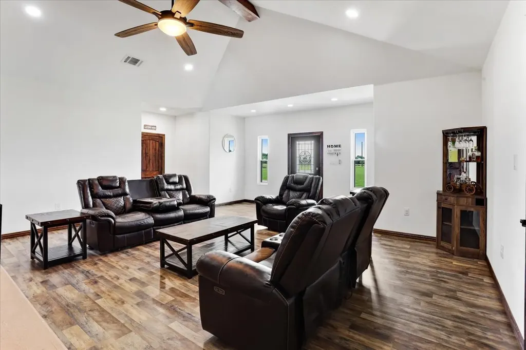 4248 N Fm 273 Ivanhoe TX 75447