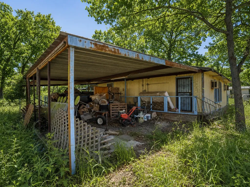 108 Blackfoot Drive Mabank TX 75156