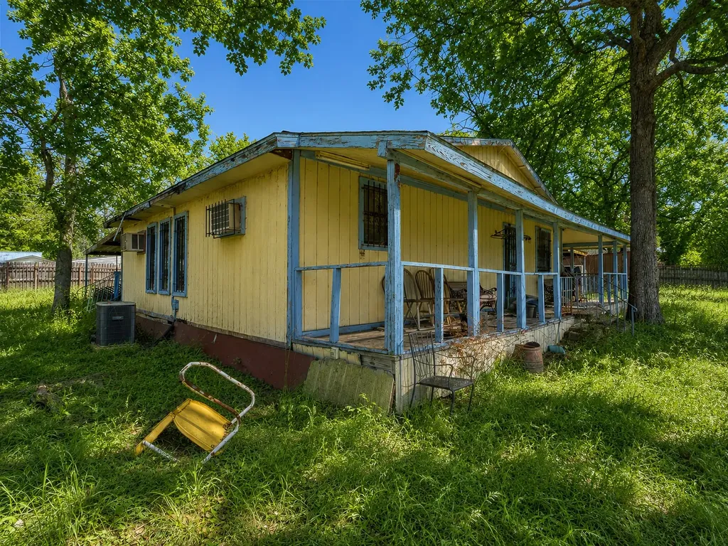 108 Blackfoot Drive Mabank TX 75156