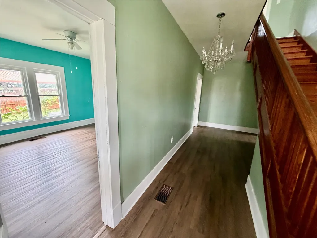 407 S Lamar Street Eastland TX 76448