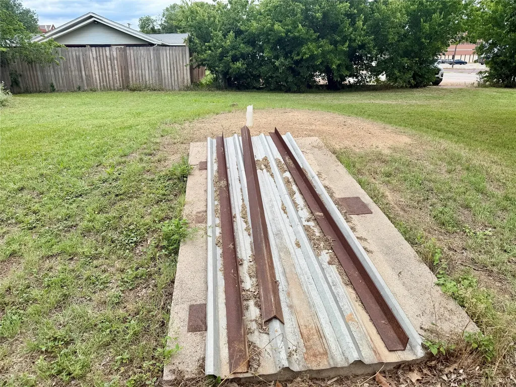 407 S Lamar Street Eastland TX 76448