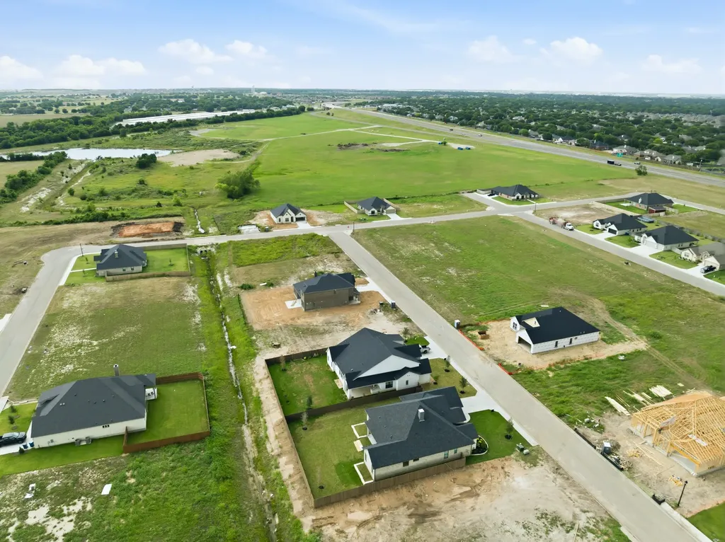 1321 Tahonta Drive Hewitt TX 76643