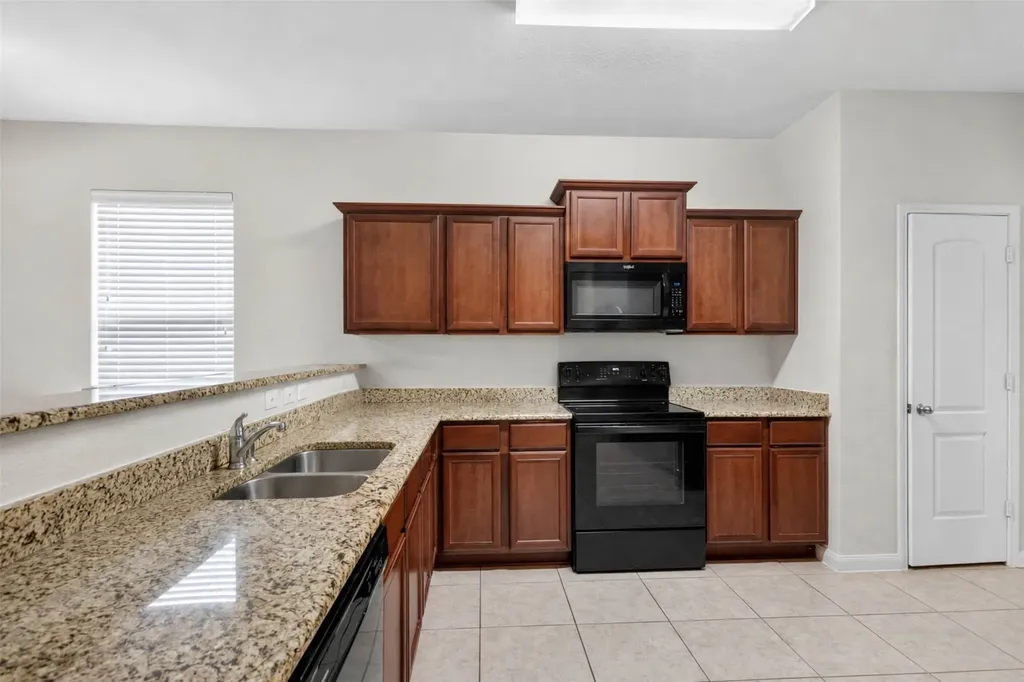 1224 Arizona Princeton TX 75407