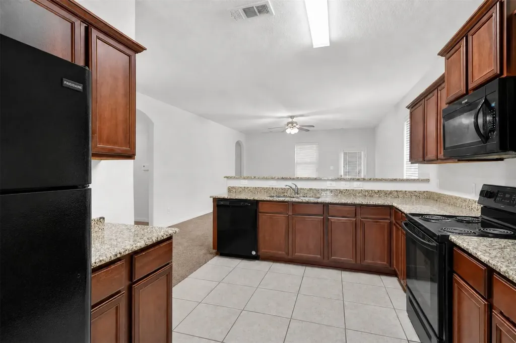 1224 Arizona Princeton TX 75407