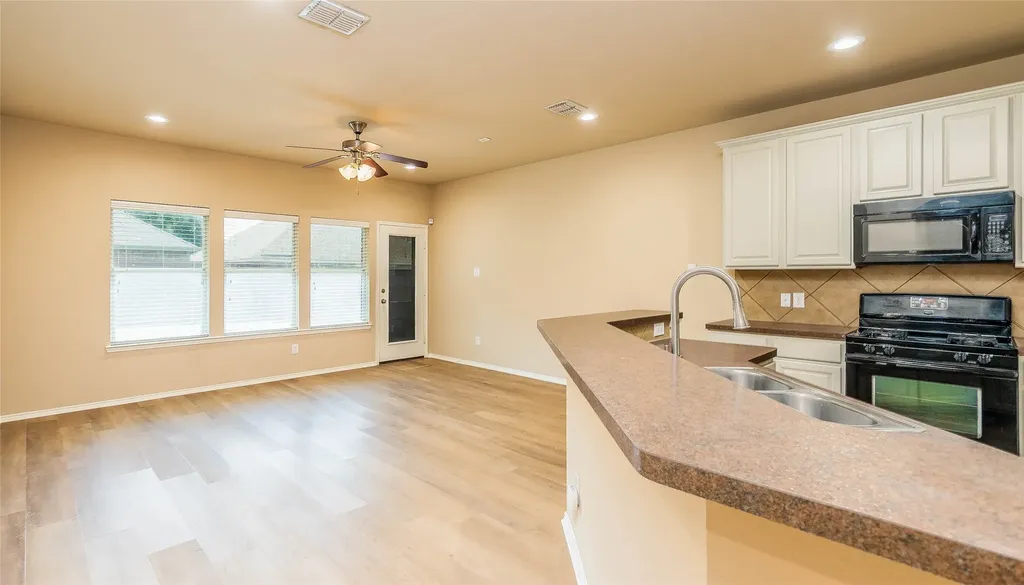 1405 Samantha Creek Drive Little Elm TX 75068