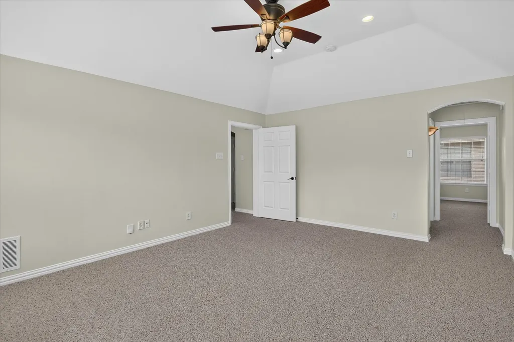 2644 Coral Cove Drive Grand Prairie TX 75054