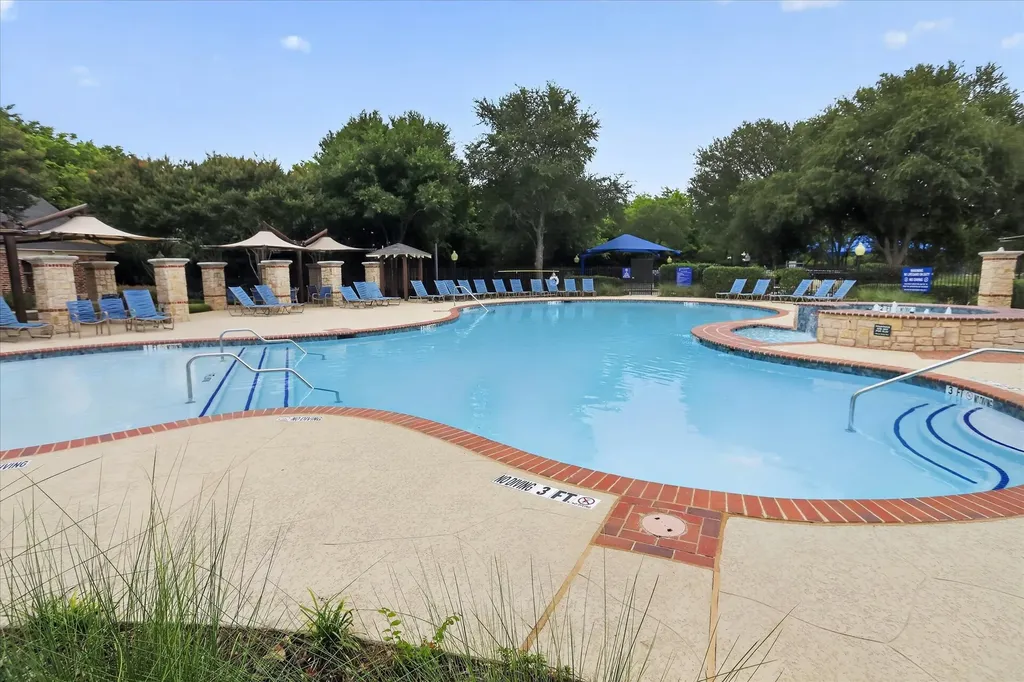 2644 Coral Cove Drive Grand Prairie TX 75054