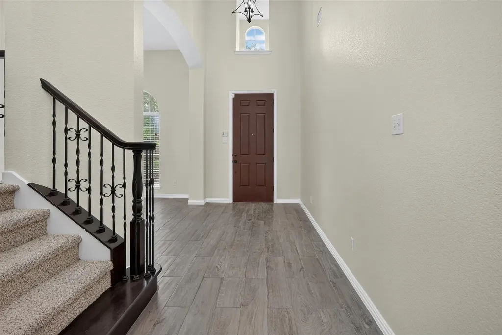 2644 Coral Cove Drive Grand Prairie TX 75054