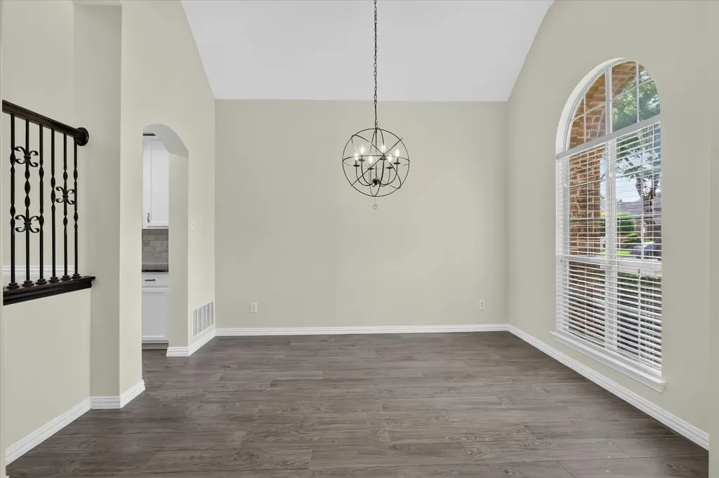 2644 Coral Cove Drive Grand Prairie TX 75054