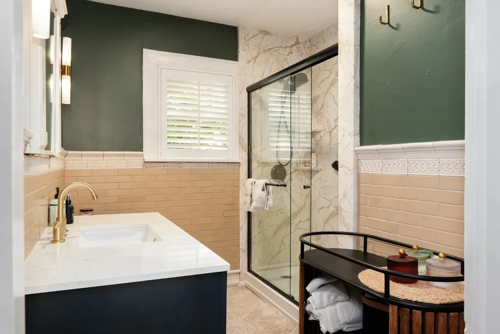 4112 Pershing Avenue Fort Worth TX 76107