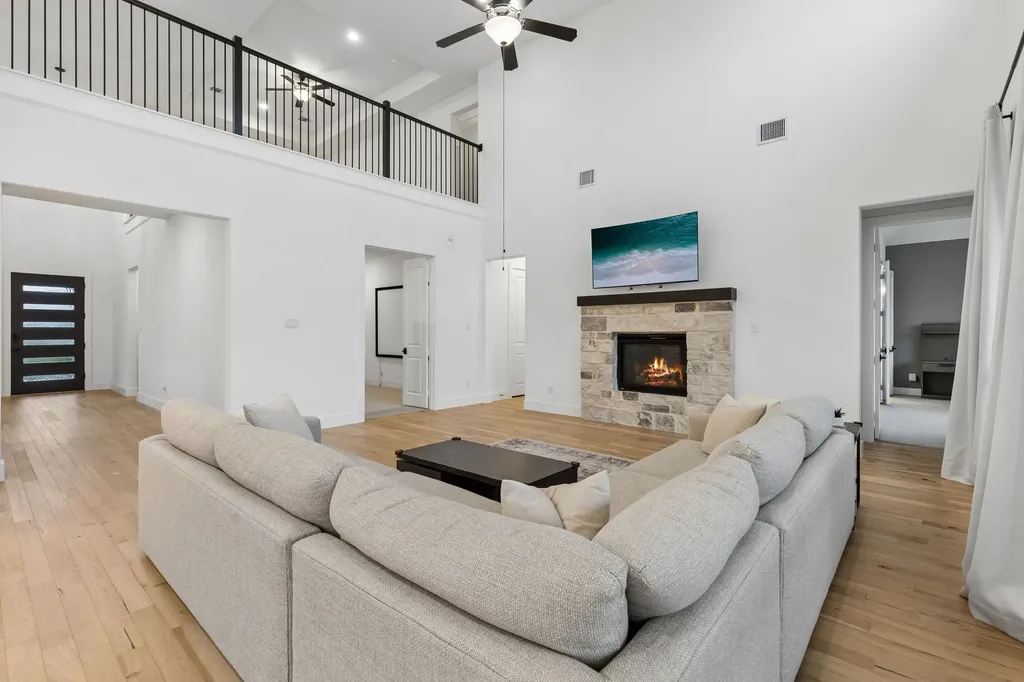 566 Broadleaf Way Haslet TX 76052