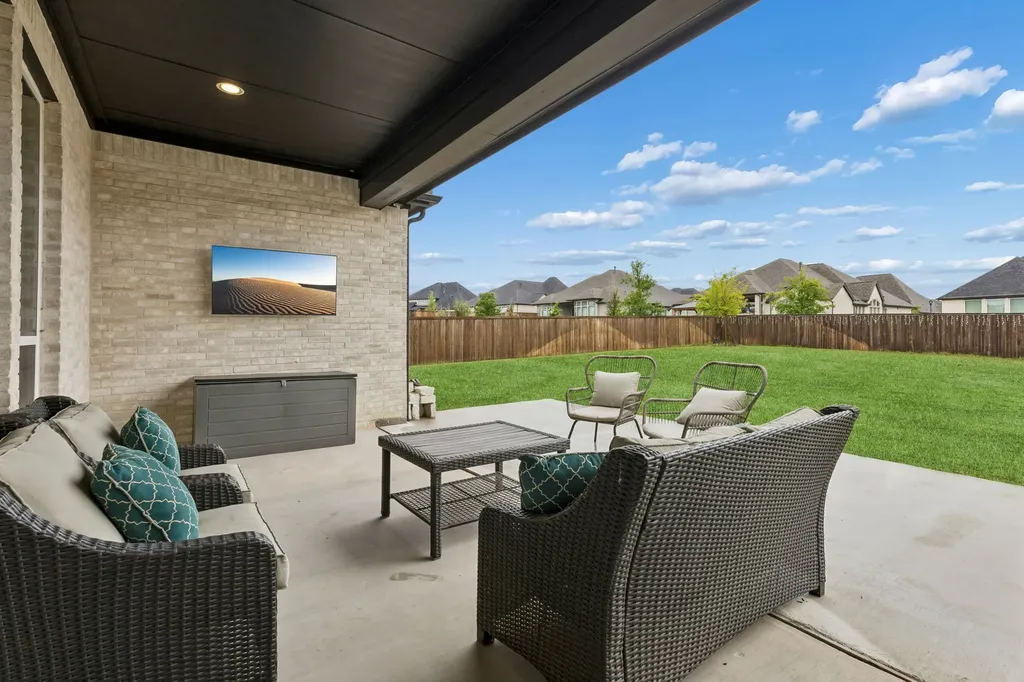 566 Broadleaf Way Haslet TX 76052