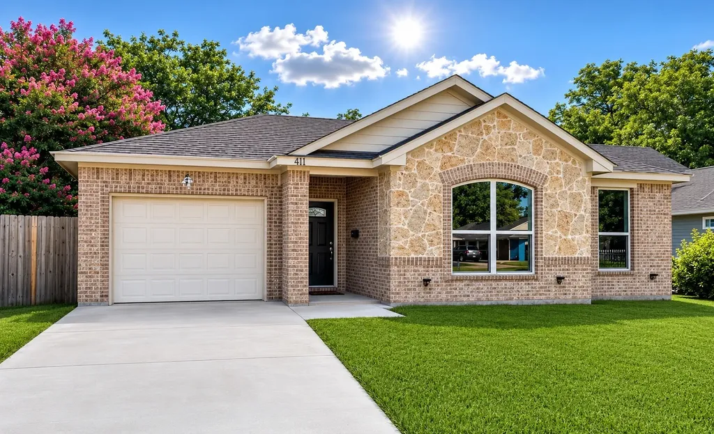 411 N Dwight Avenue Dallas TX 75211