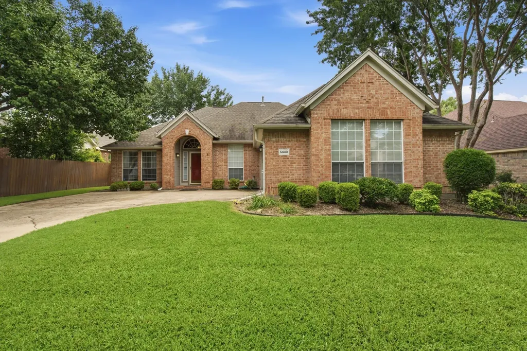 5440 Lake Powell Drive Fort Worth TX 76137
