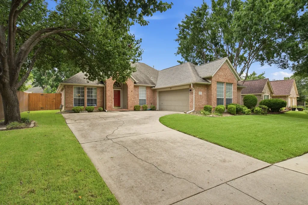 5440 Lake Powell Drive Fort Worth TX 76137